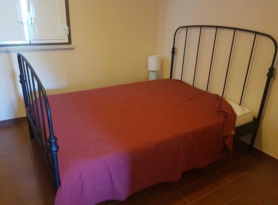 Cama de casal 140x200