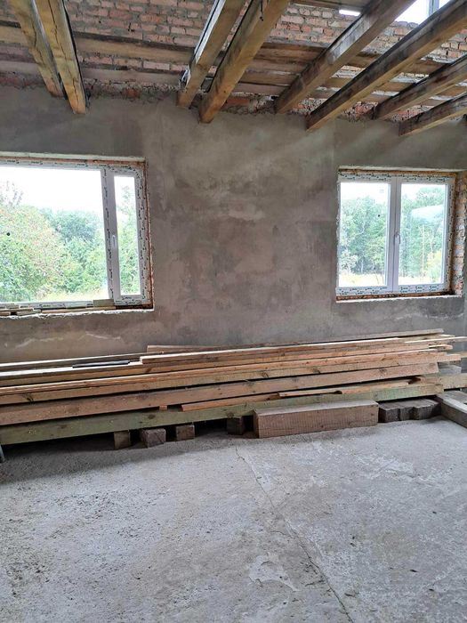 Терміновий продаж будинку в передмісті Луцька біля лісу!