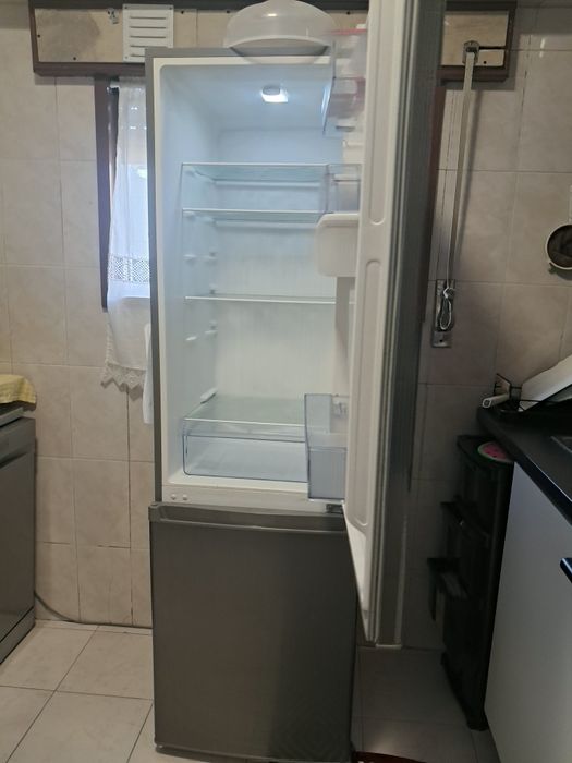 Vendo frigorífico .