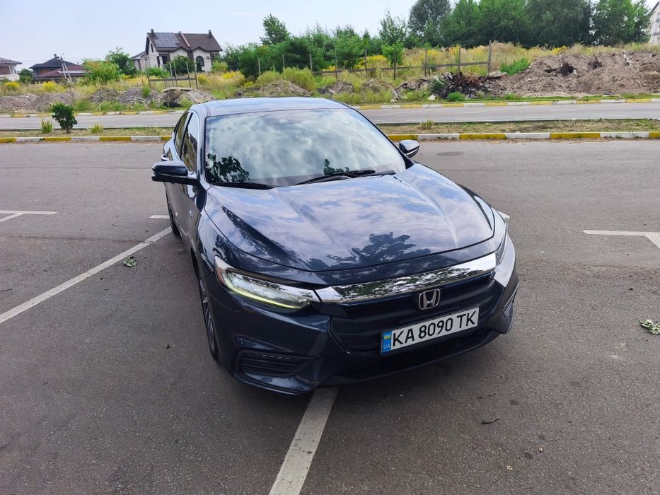 Продам Honda Insight  Touring 2020