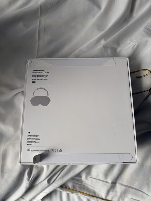 Продам airpods max