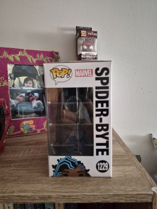 Funko Pop Marvel Spider-Man Across The Spider-Verse  - Spider-Byte