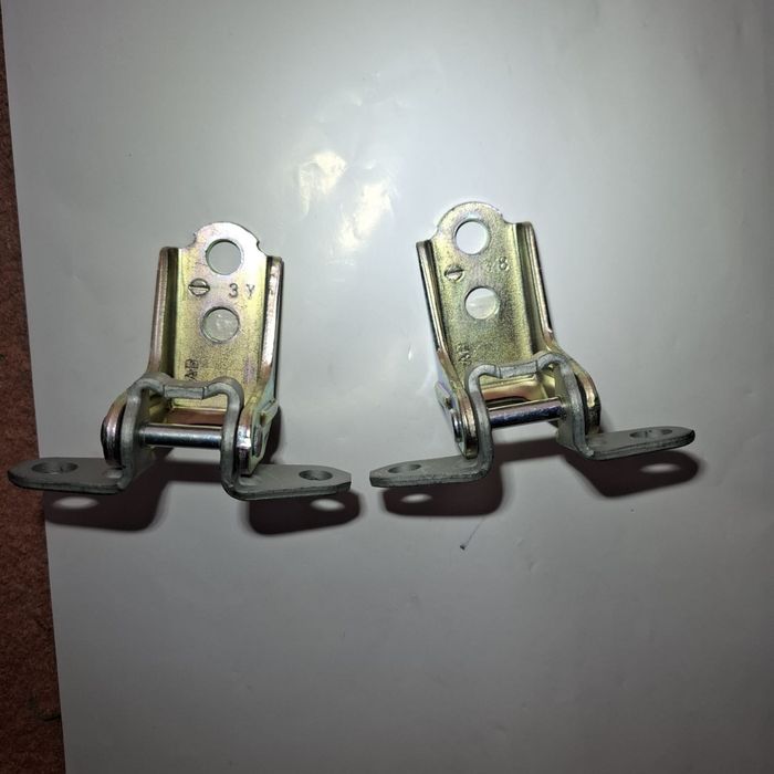 Петлі двері дверей Ніссан Рог Т33 Nissan Rogue T33 2021-2025