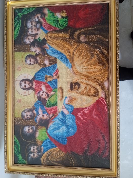 Вишитий чеським бісером