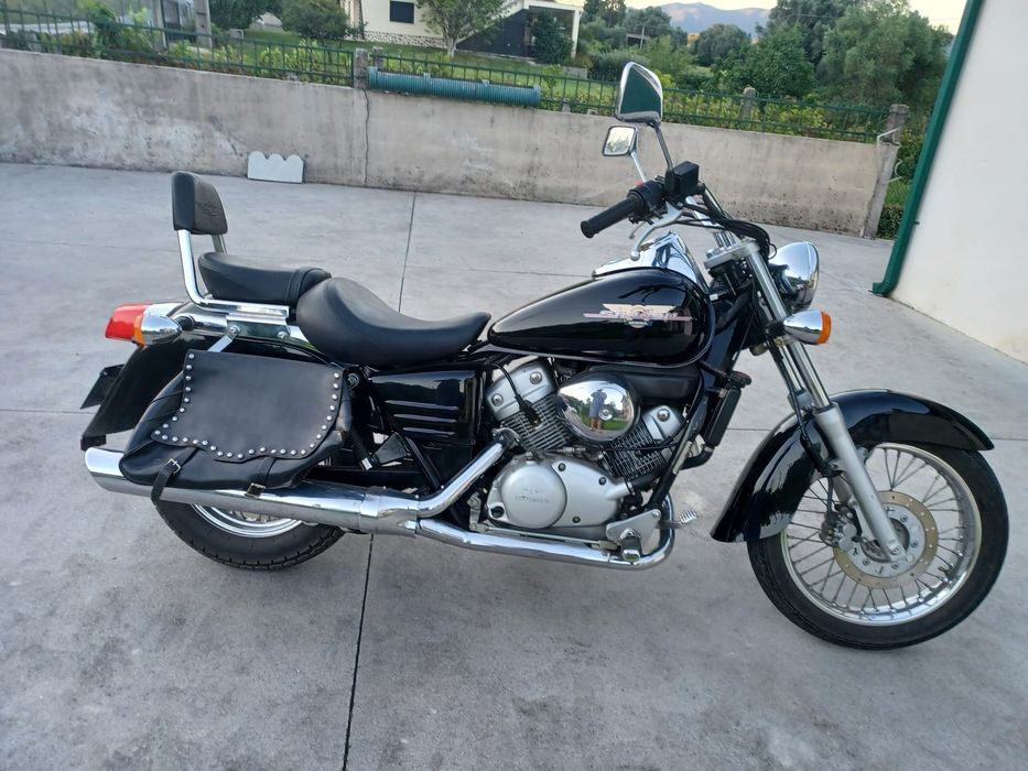 Honda Shadow VT 125C