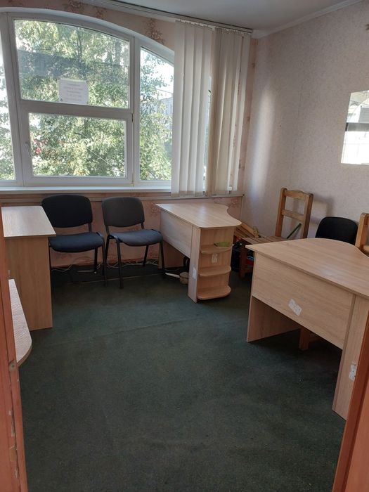 Здается в оренду кімната в центрі міста.