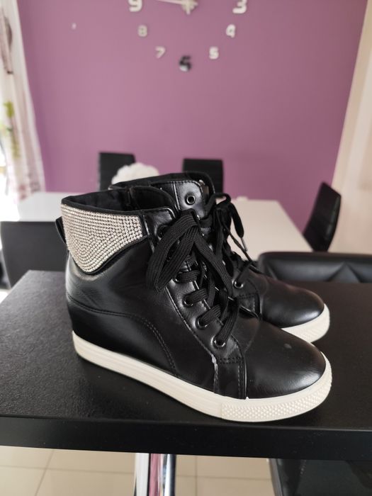 Sneakersy z cyrkoniami rozm 39