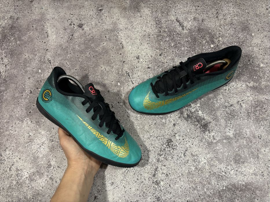 Футзалки Nike Mercurial Vapor X Cr7 розмір 40