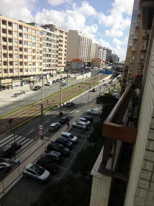 Quarto na Av. da República (Gaia)