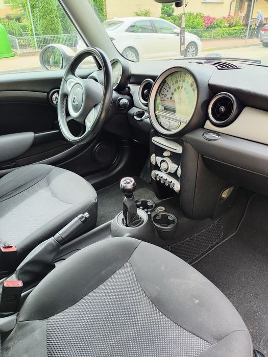 Sprzedam doinwestowane Mini