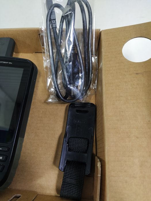 Навігатор GPSMAP 66S (Garmin Montana 700i