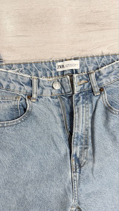 Продам джинсы Zara 34 , House 32 (клеш), mango 34
