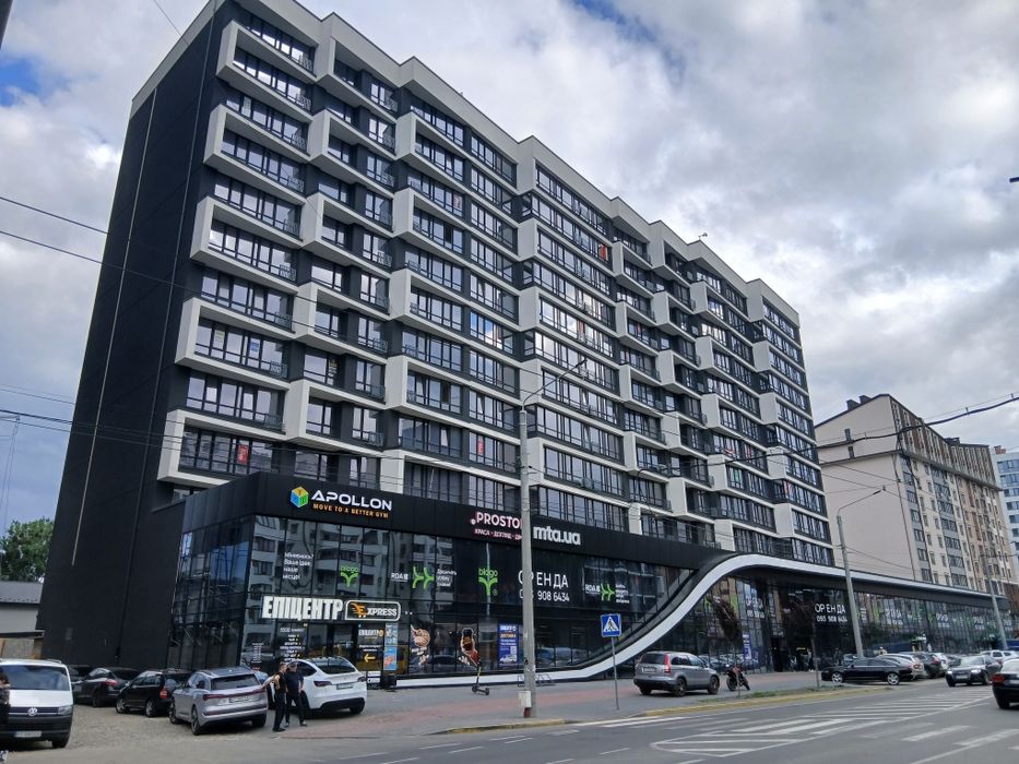 Подобово. Центр.вул.Бельведерська 32б.