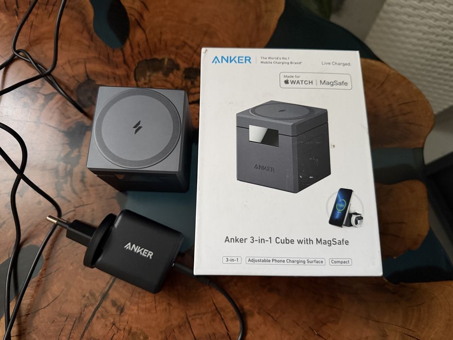 Абсолютно нова преміальна бездротова зарядна станція Anker 3-in-1 Cube з офіційною сертифікацією Apple MagSafe!
