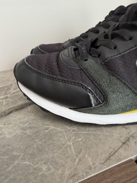 Кросівки чоловічі Champion 42 розмір