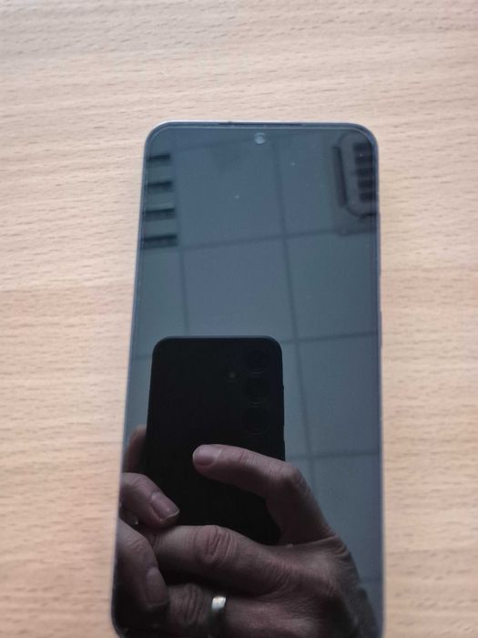 Samsung S23 sprzedam.