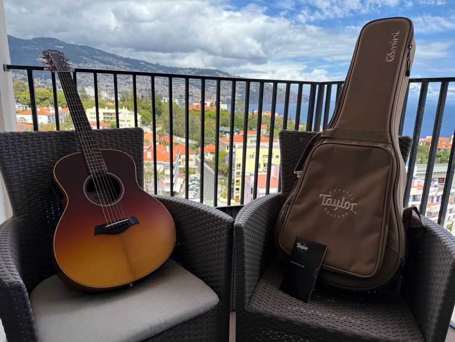 Taylor GS mini sunset fade