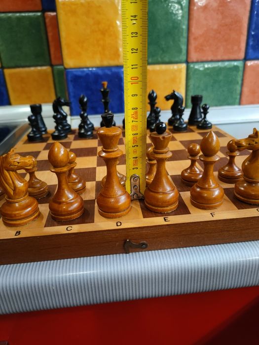 Игровой набор деревянные резные шахматы 60 годов