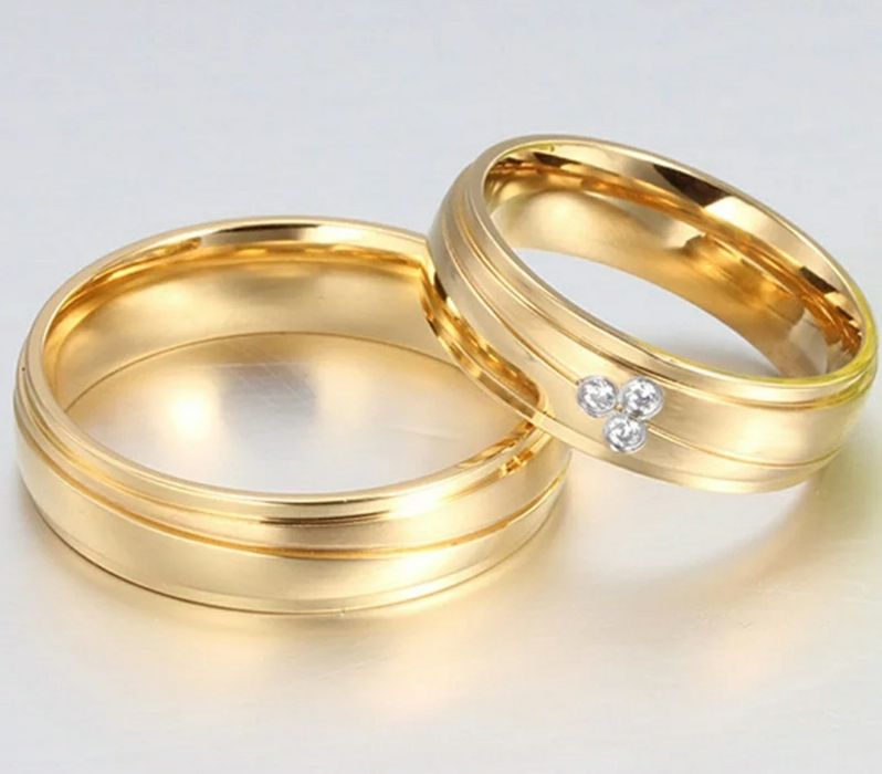 Aliança namoro - compromisso - casamento em ouro laminado 18K