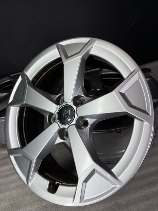 Диски R17 5x112 Et38 6.5J. Skoda Octavia A5 A7 Superb Kodiaq Karoq Vw