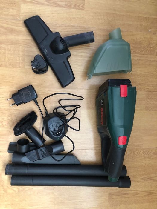 akumulatorowy odkurzacz ręczny Bosch EasyVac 12.