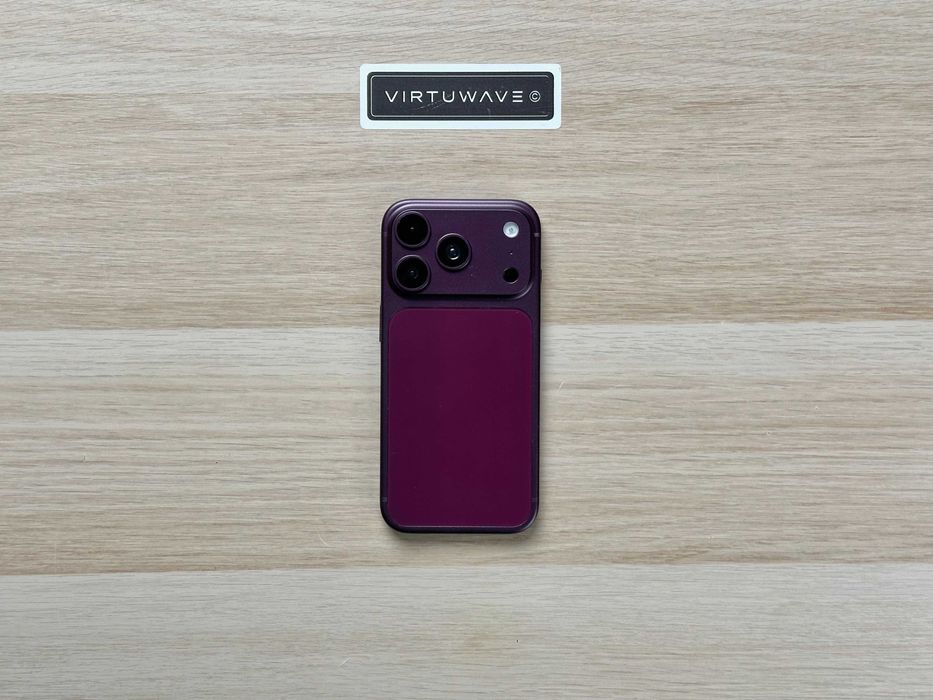 Atrapa iPhone 18 Pro – Cherry Red – Model ekspozycyjny