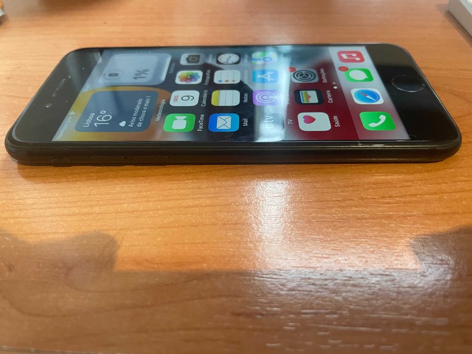 Apple iPhone 7 256GB Desbloqueado