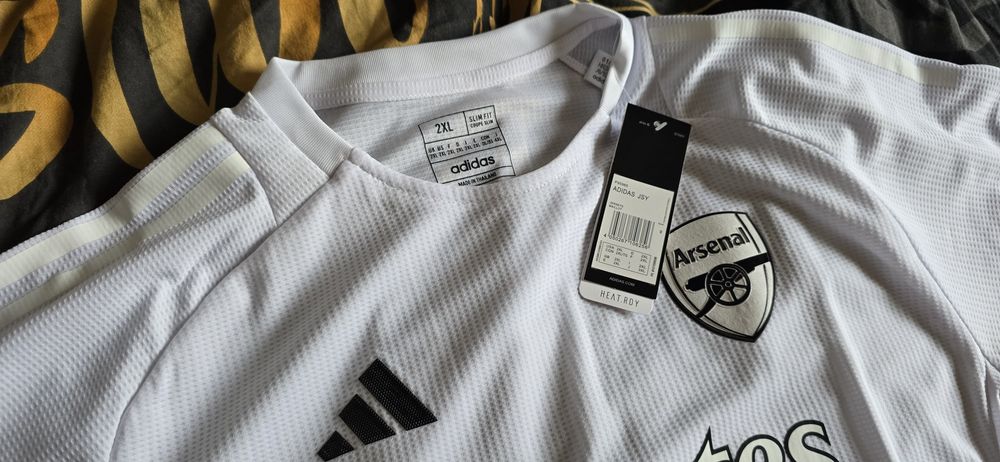 【新品未使用】【タグ付き】Arsenal 18/19 AwayKit Arsenal 18-19 Third Kit Released - Footy Headlines