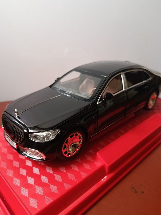 Модель Mercedes -Maybach S-Klasse (S 680) 1/24