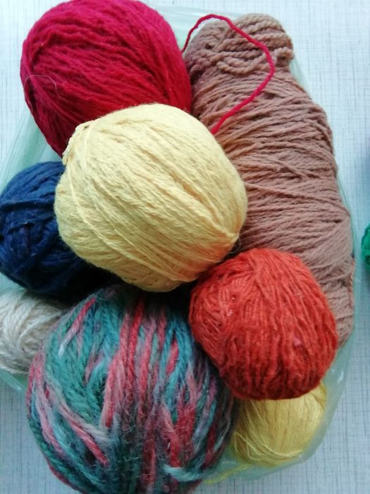 Нитки махеровые чёрные для вязания