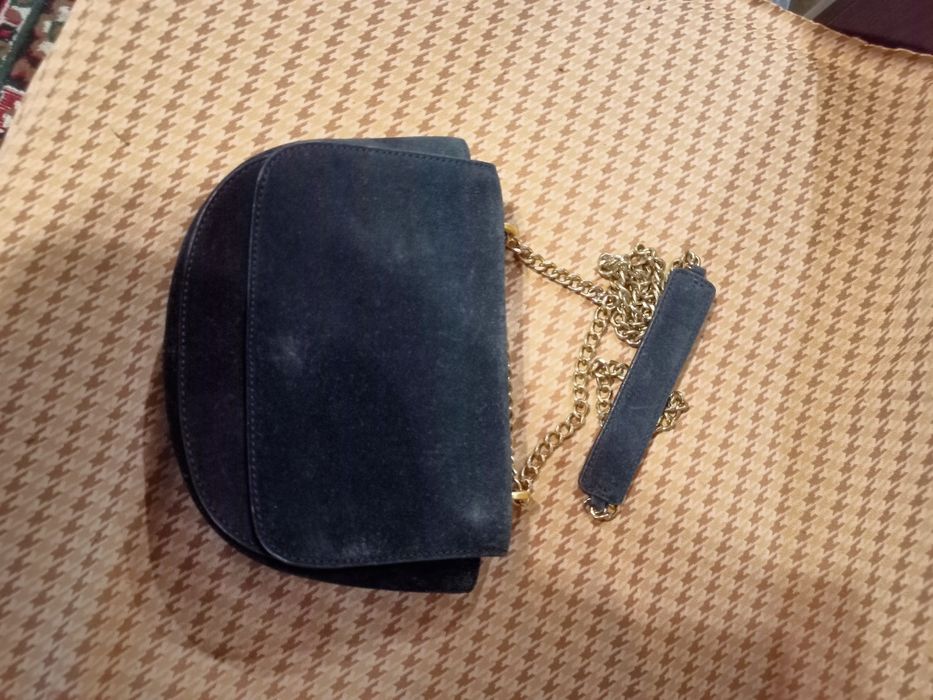Сумочки дамские продаю