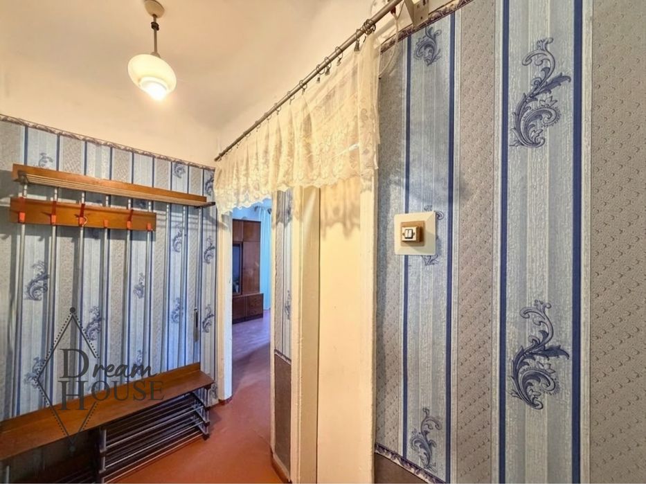 Продаж 3 кімнатної квартири