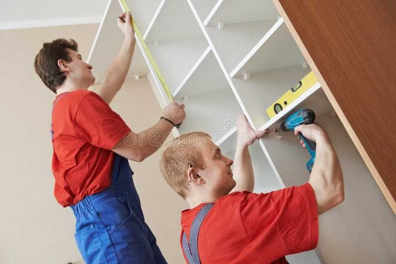 Сборка, разборка мебели. Збирання, розбирання меблiв