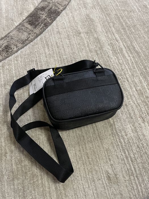 Сумка месенджер Air Jordan monogram black сумка через плече джордан 23