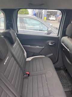 dacia Lodgy Stepway DCI 115- 7 lugares (Janeiro 2022)