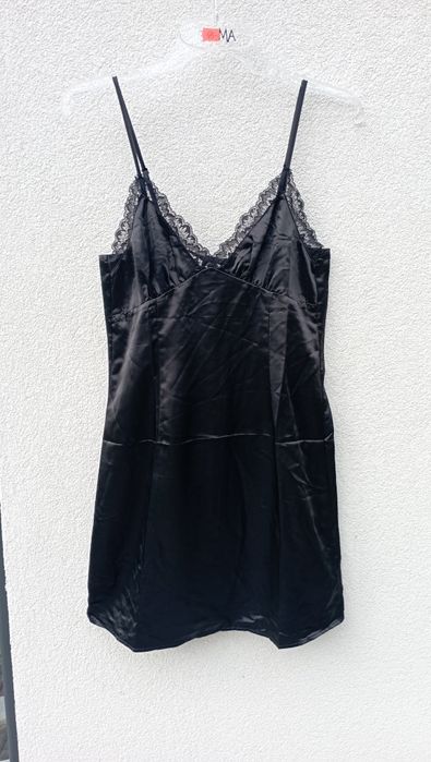 Czarna koszulka nocna H&M
