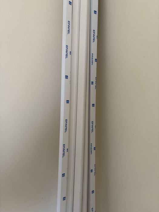 Calha Técnica 20×12,5mm Adesiva Branca Efapel 20 metros no total