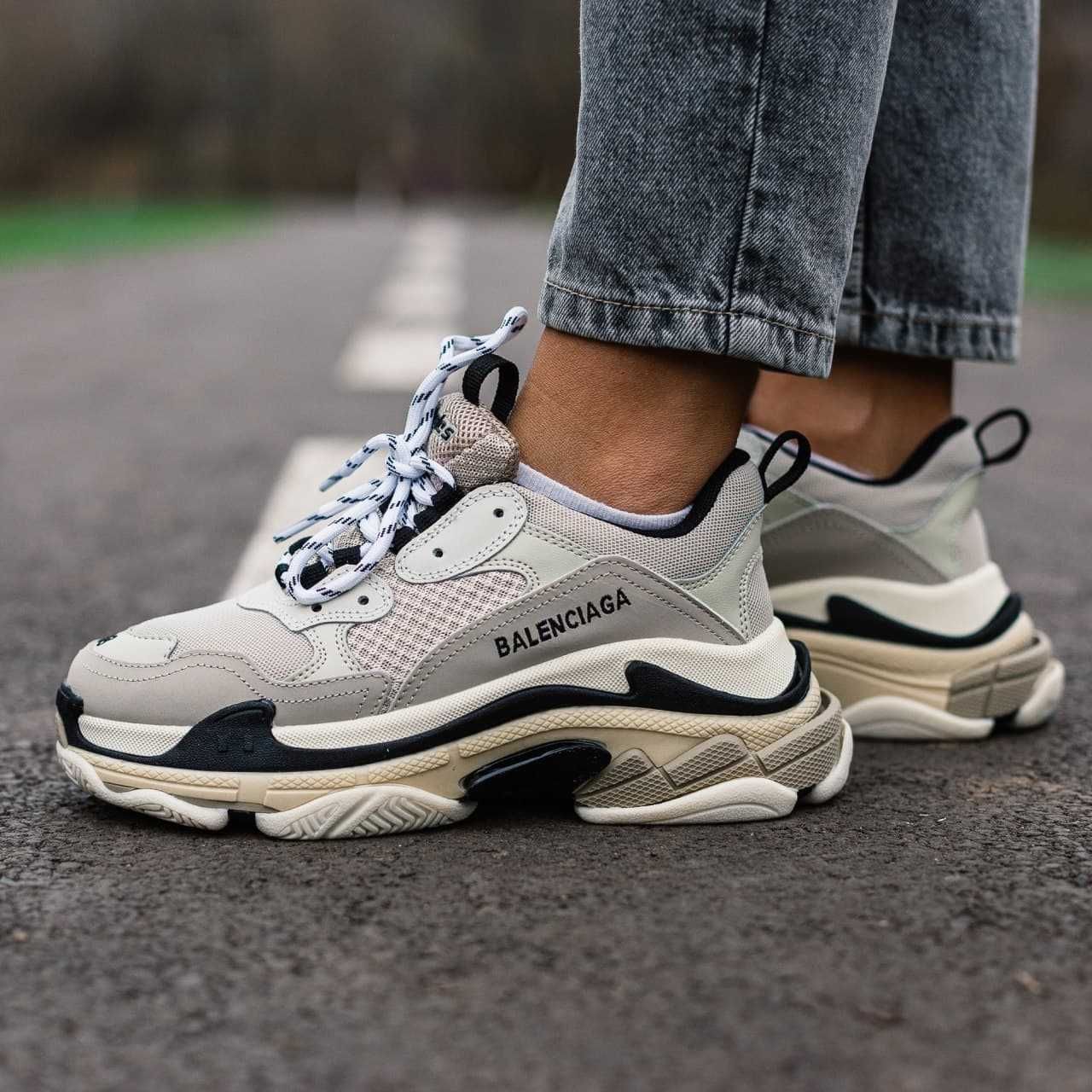 Balenciaga olx clearance
