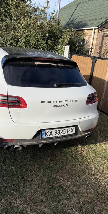 Porche macan S комфортная и не дорого