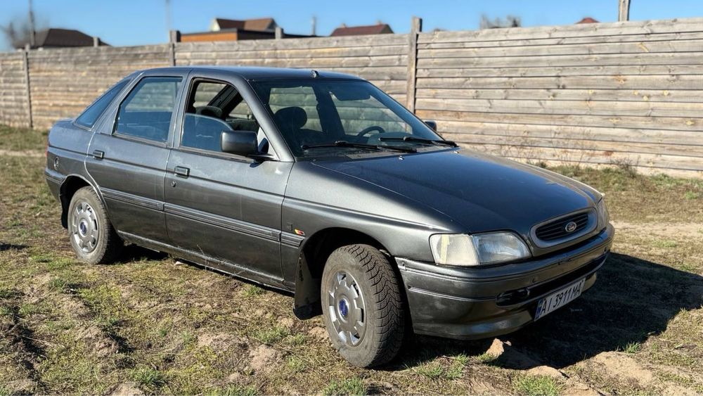 Ford escort 1.4 1992 року