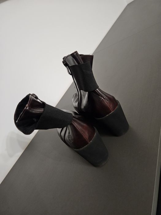 Botki na koturnie Marco Tozzi