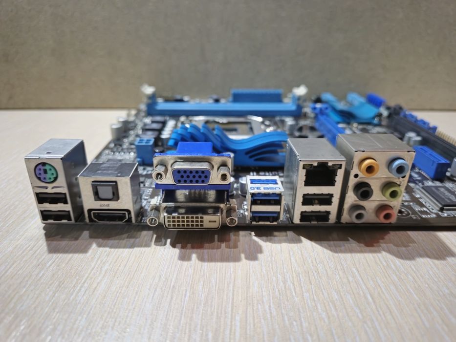 Материнська плата Asus P8H61-M PRO, s1155, 2×PCI-Ex16, Vga/DVI/HDMI