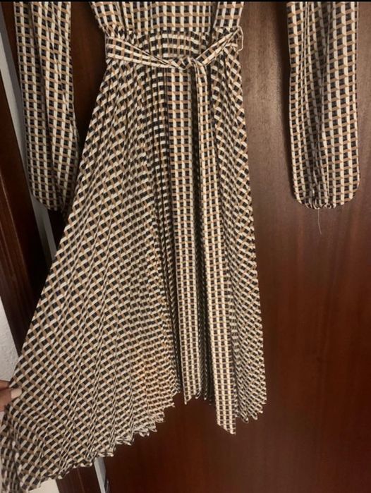 Vestido midi como novo