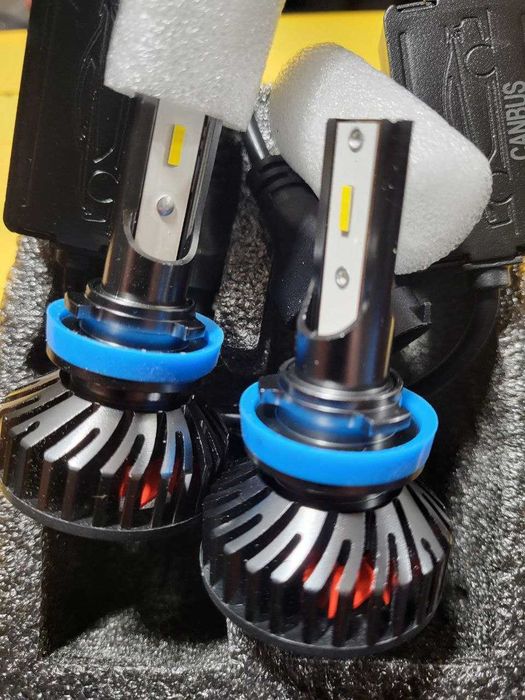 LED лампочки H8/H9/H11 (Canbus) (ціна за 2 шт.) (нові)