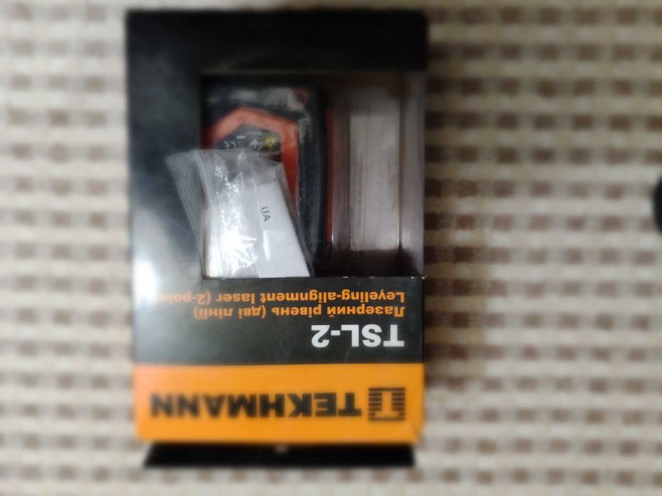 Лазерный уровень TSL-2 новый