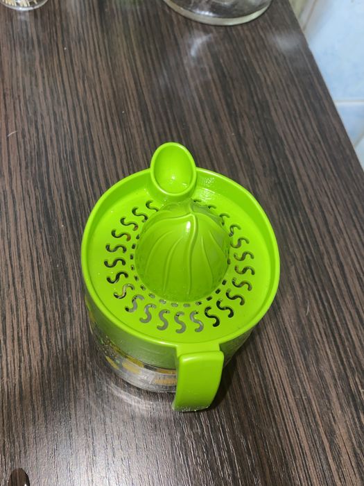 Соковижимач для лимона/апельсина / Соковыжиматель для цитрусовых