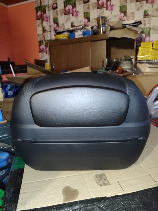 Кофр мото карбоновий с мягкою спинкою, якість  супер  406*426*316 мм