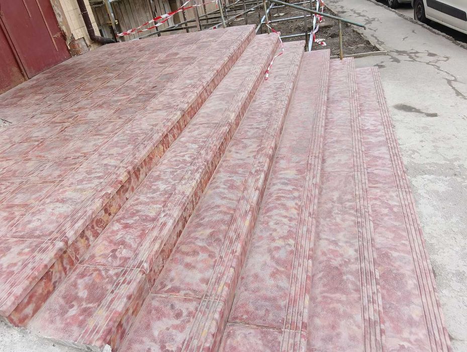 Сходи, сходини бетонні з штучного мармуру