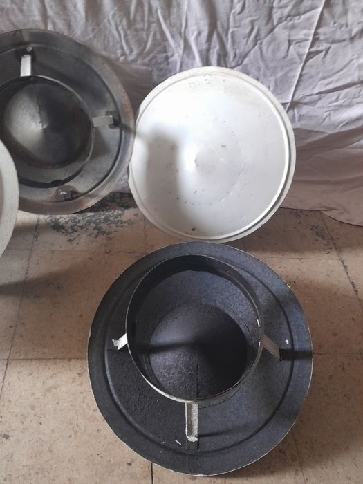 4 chapéus de chaminé