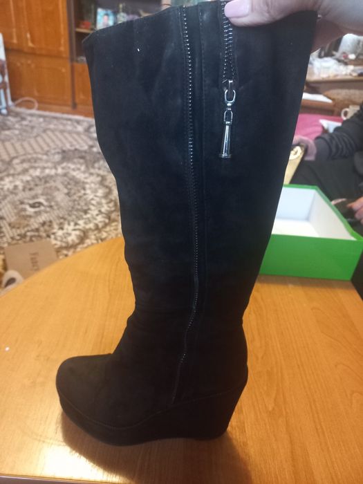 Продам жіночі сапоги 37 розмір